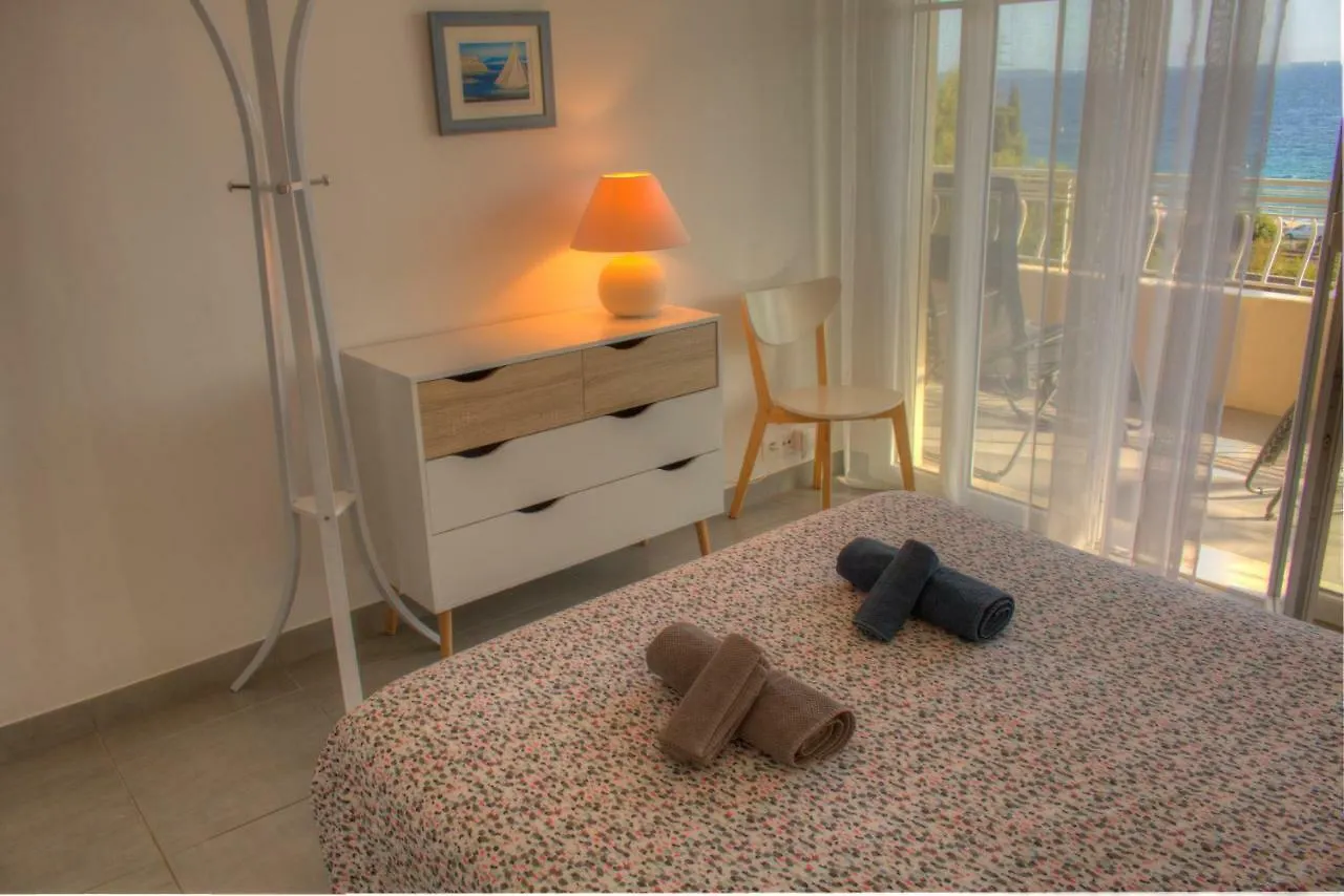 Beau 2 pièces 3 étoiles Vue Mer Garage Privé 150m plages wifi Cannes Appartement