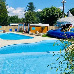 camping-le-pont-des-issoux.hotels-rhonealpes.com/