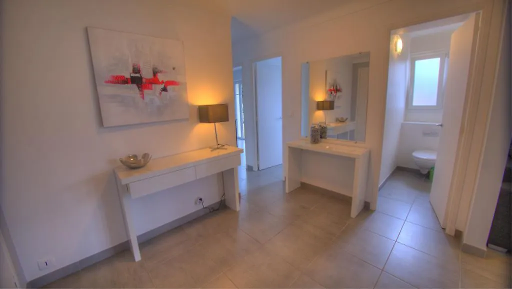아파트 Beau 2 Pieces 3 Etoiles Vue Mer Garage Prive 150M Plages Wifi