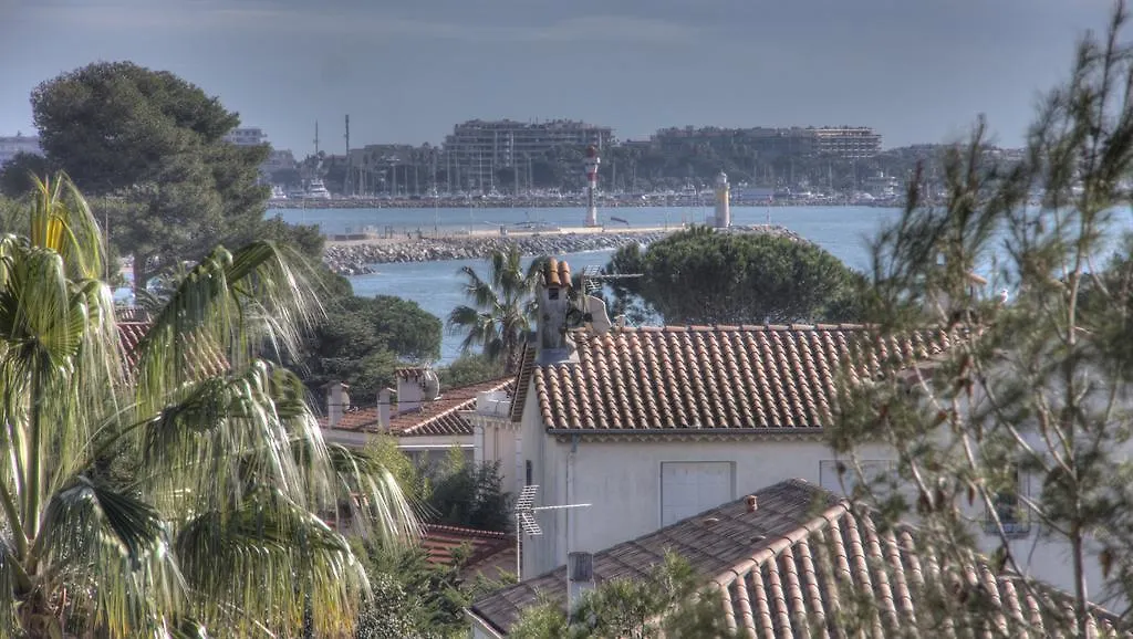 Beau 2 Pieces 3 Etoiles Vue Mer Garage Prive 150M Plages Wifi 칸느